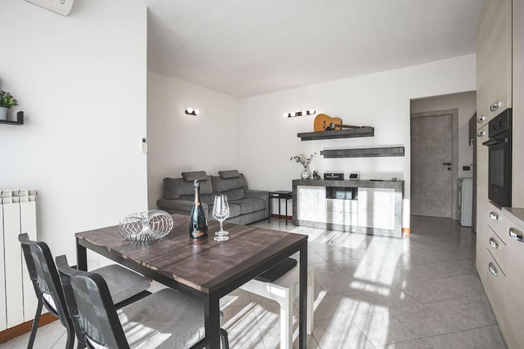 La Corte Apartment Monza - Milano + Free Wi-Fi Lissone Exterior foto